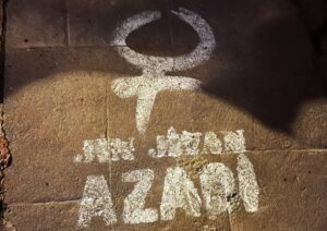 Les femmes, les 1ères attaquées mais les dernières à rester fortement mobilisées !